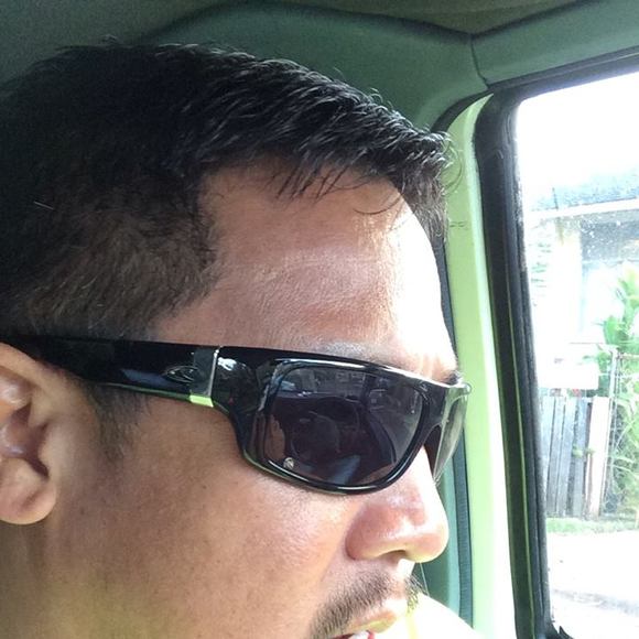 Meet your Posher, Godofredo - Picture 1 of 1